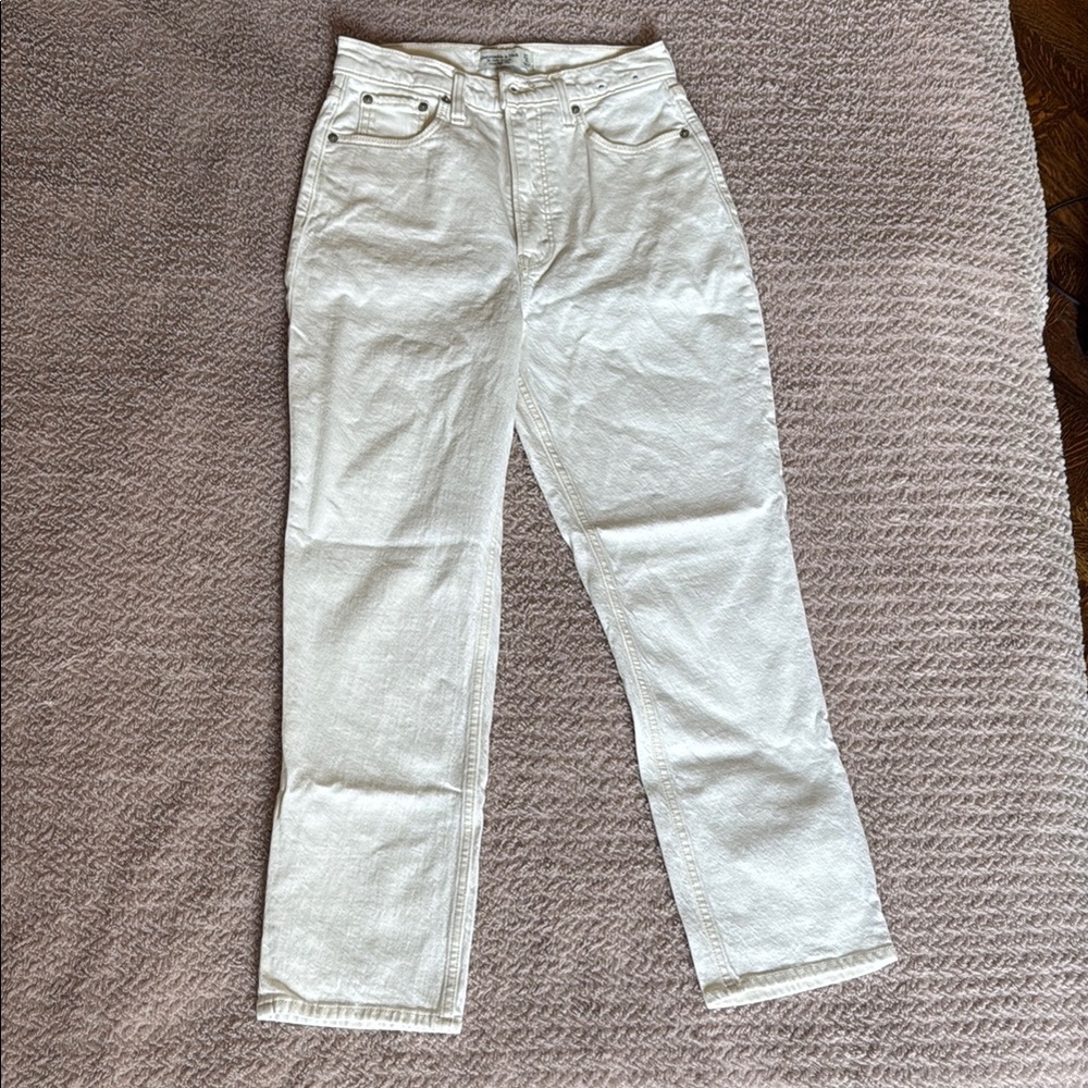 A&F The Ankle Straight Ultra High Rise 27